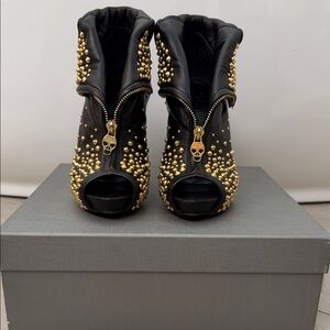 Alexander McQueen Vintage Black and Gold Studded Women's Ankle Boots
